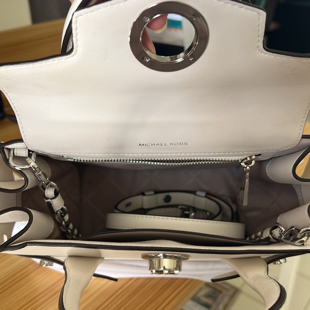 Michael Kors ✨ Handbag - Picture 2 of 6